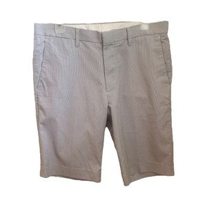 Men’s Uniqlo Flat Front Shorts White Navy Pin Striped Men’s Medium